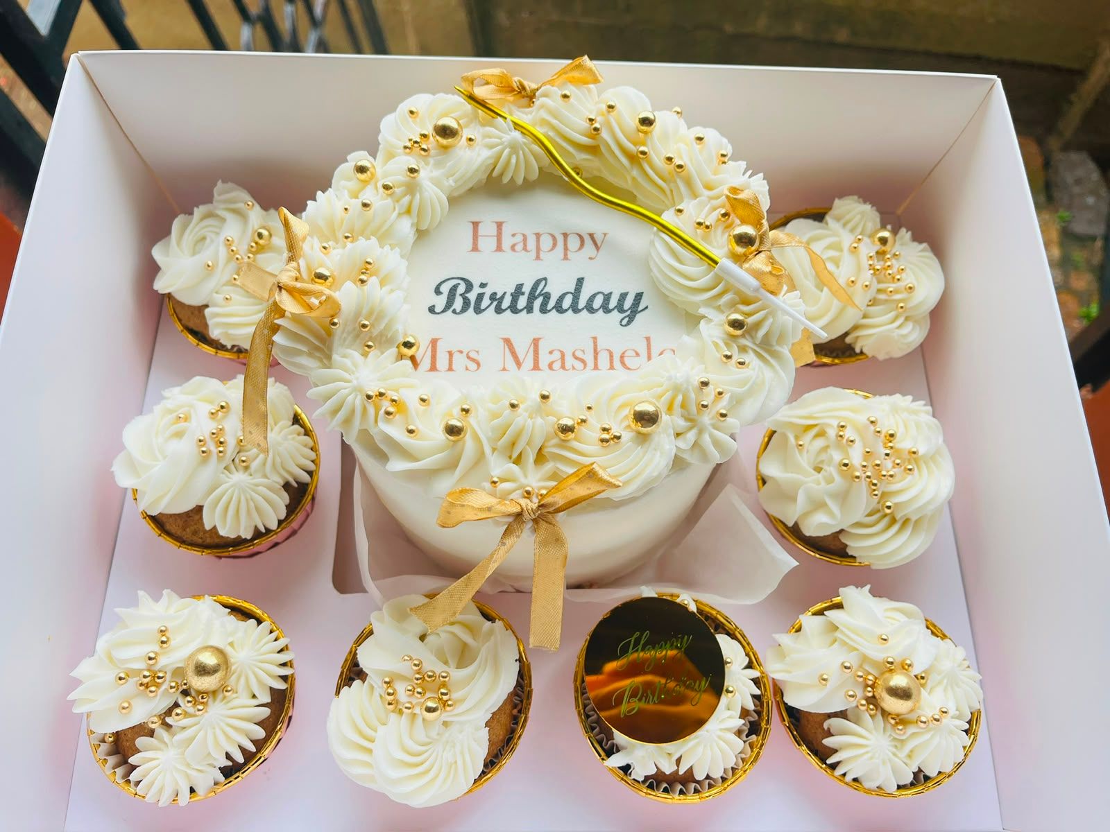 Golden Wreath Bento by Baked by Buhlebenkosi
