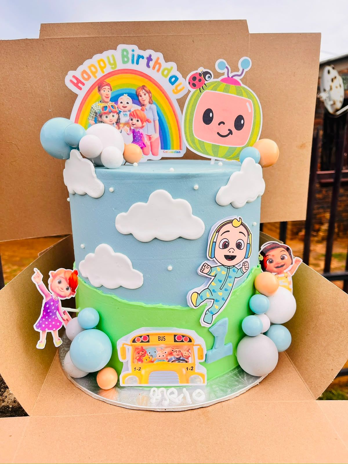 Cocomelon Cloud Cake by Baked by Buhlebenkosi