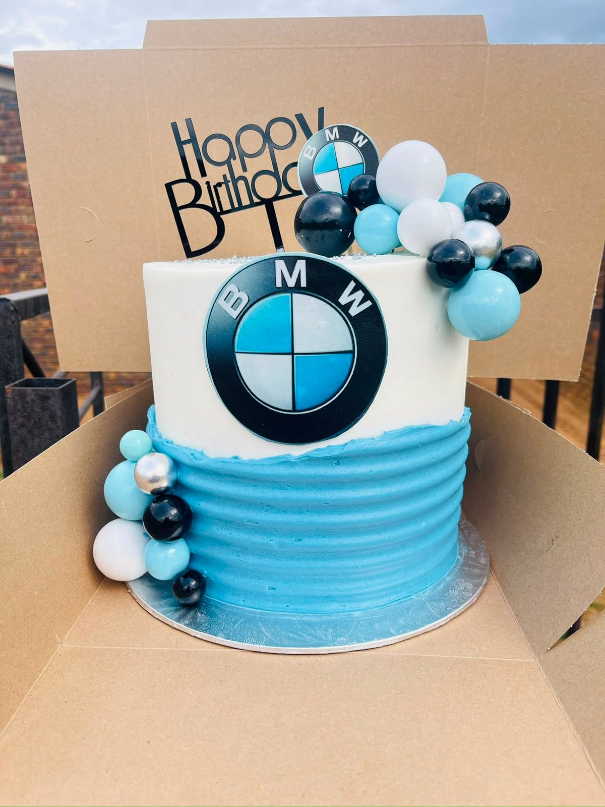 BMW Logo Cake by Baked by Buhlebenkosi