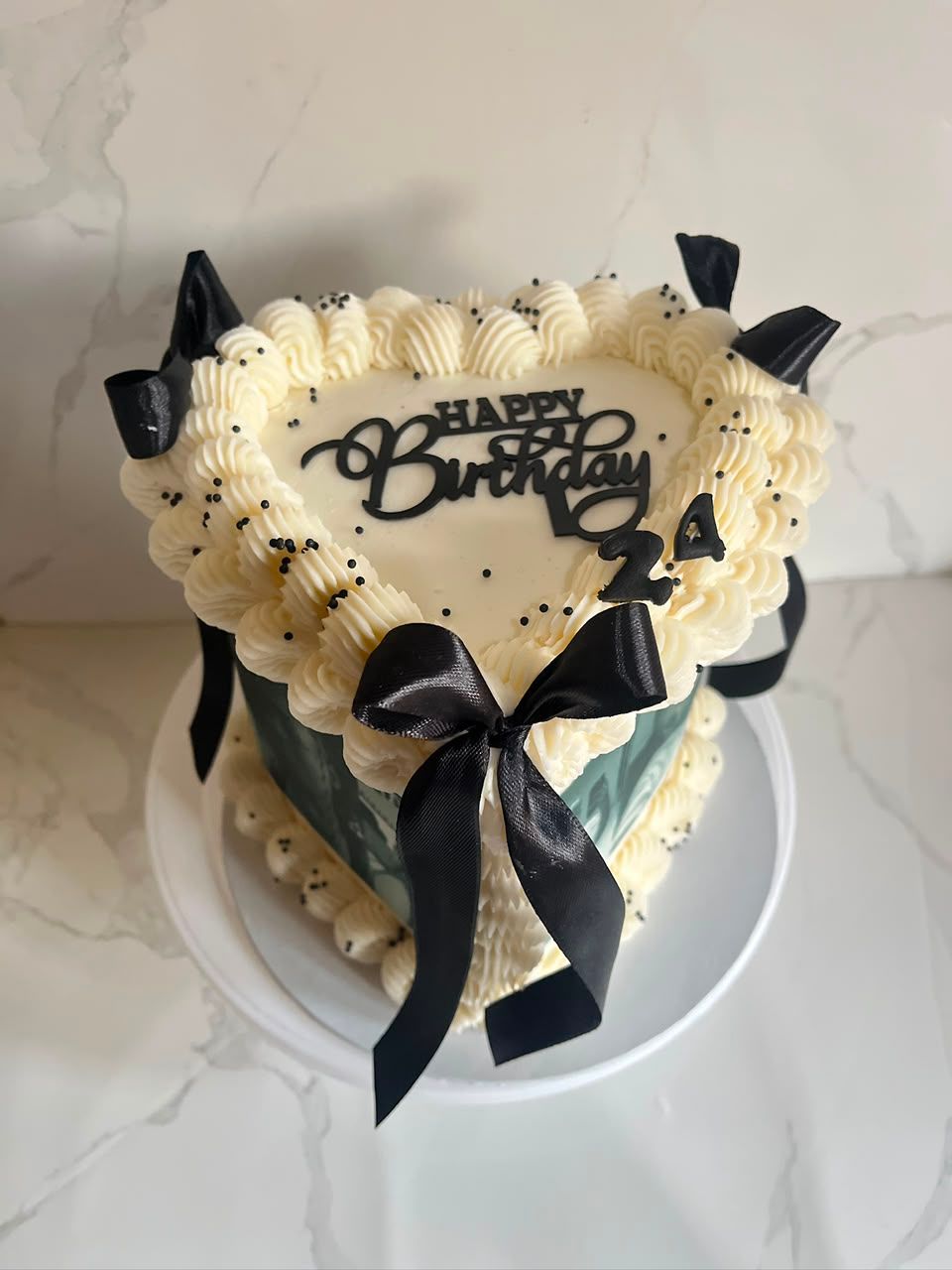 Ivory Heart 24th Mini Cake by Baked by Buhlebenkosi