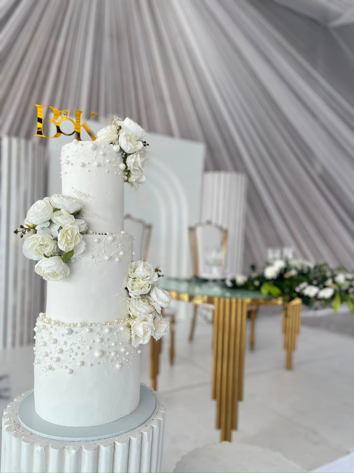Snow White Pearl Wedding by Baked by Buhlebenkosi